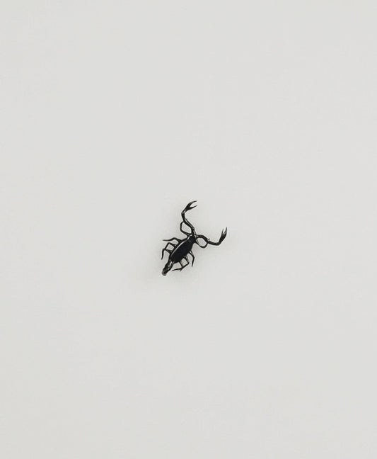 Glass scorpion (miniature)